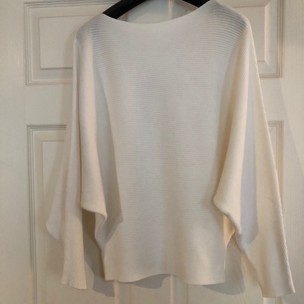 Batwing Pullover - image 3